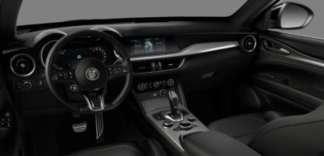 Alfa Romeo Stelvio 2026 — фото 12