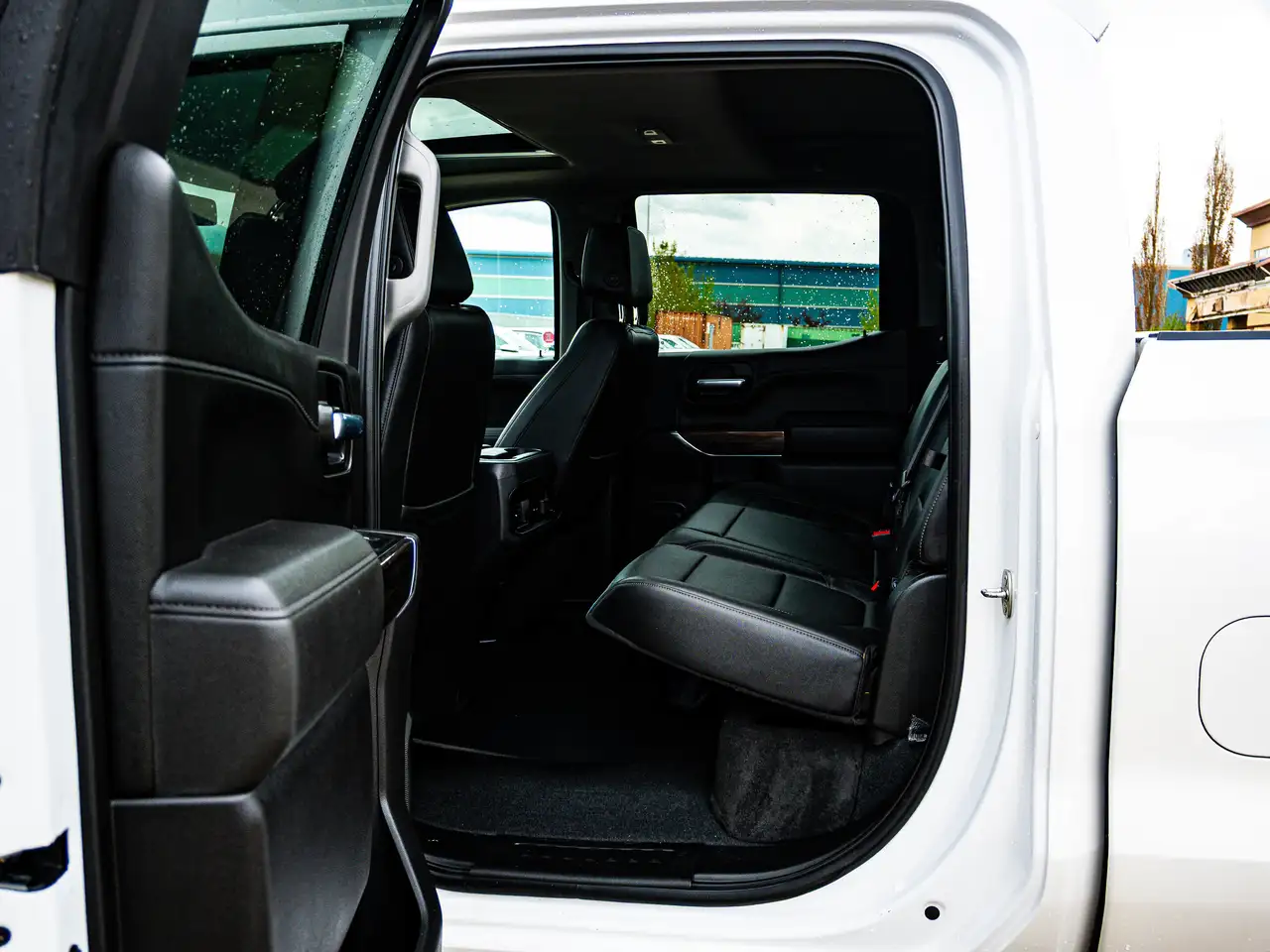Chevrolet Silverado 1500 снимка Chevrolet Silverado 1500