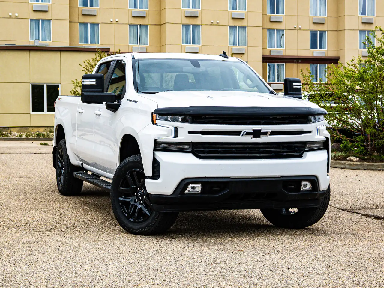 Chevrolet Silverado 1500 снимка Chevrolet Silverado 1500