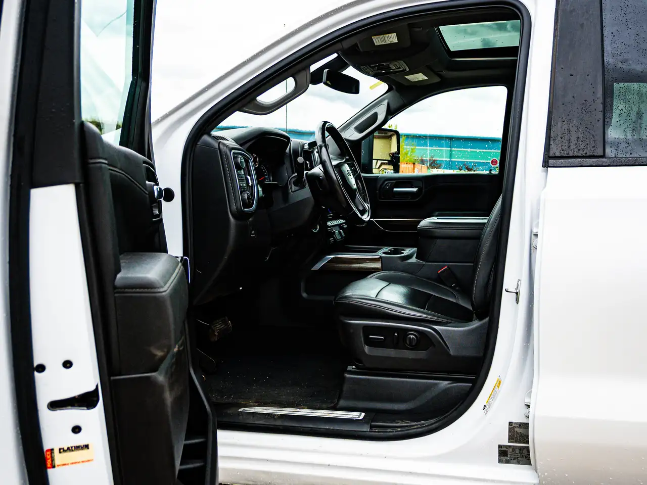 Chevrolet Silverado 1500 снимка Chevrolet Silverado 1500