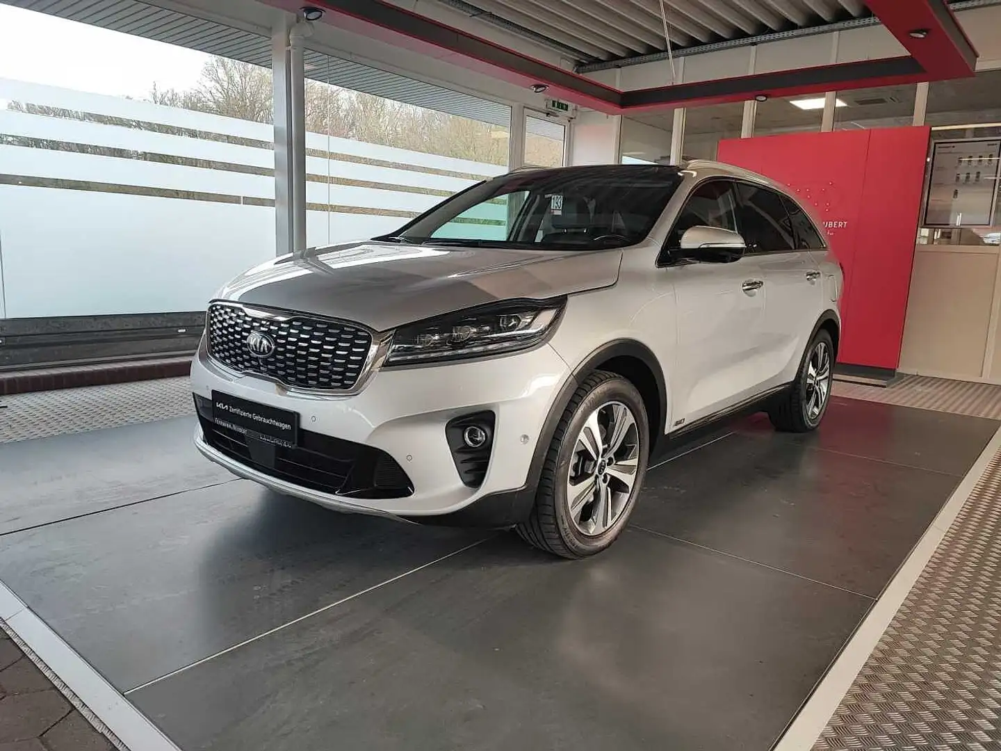 Kia Sorento 2.2 CRDi AWD Aut. Platinum Edition Zilver - 1