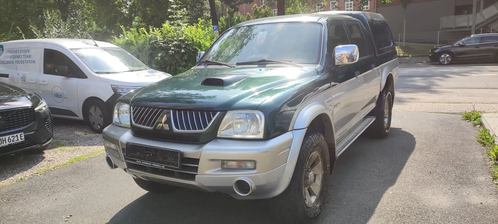 Mitsubishi L200 Mitsubishi L200 4 Doors Verde - 1