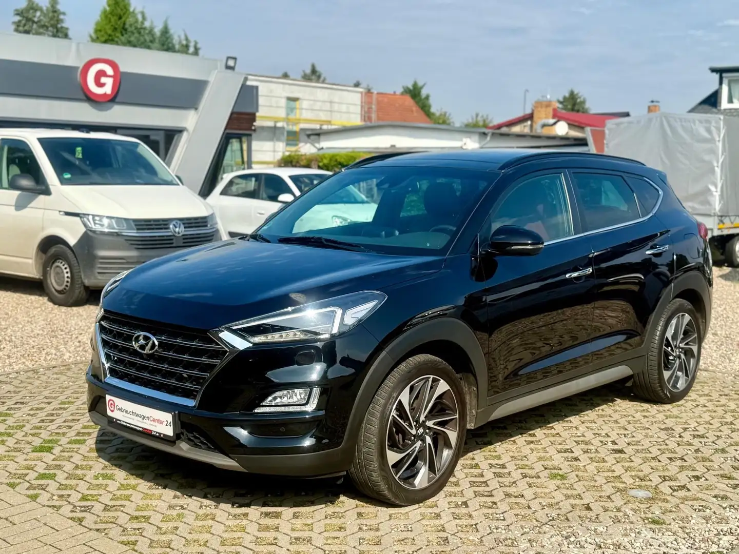 Hyundai TUCSON Premium 4WD, Leder, 1. Hand Schwarz - 1
