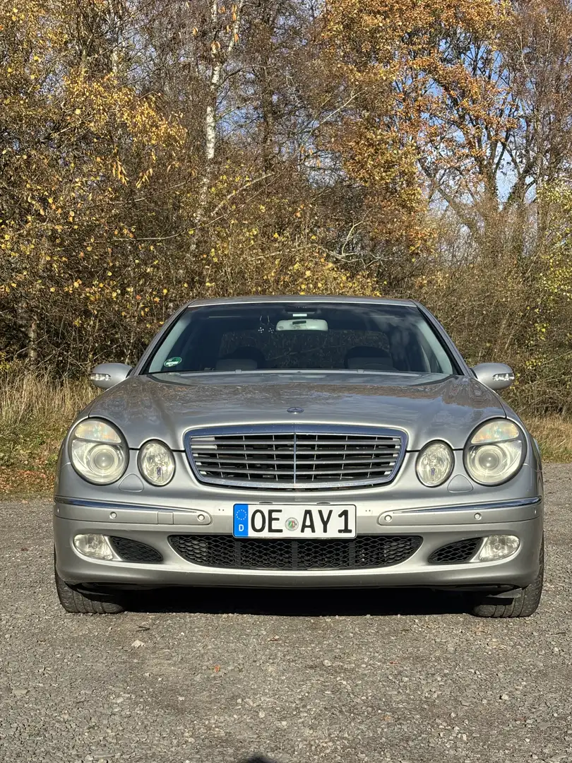 Mercedes-Benz E 320 Elegance LPG Gas Silber - 2