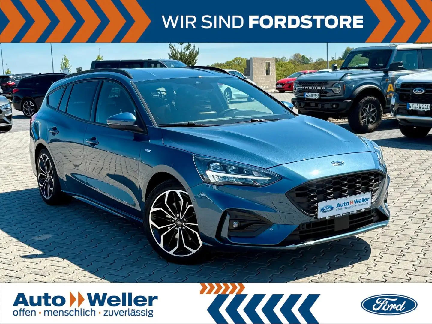 Ford Focus Turnier ST-Line 1.0 EcoBoost 18-Zoll LED Blau - 1