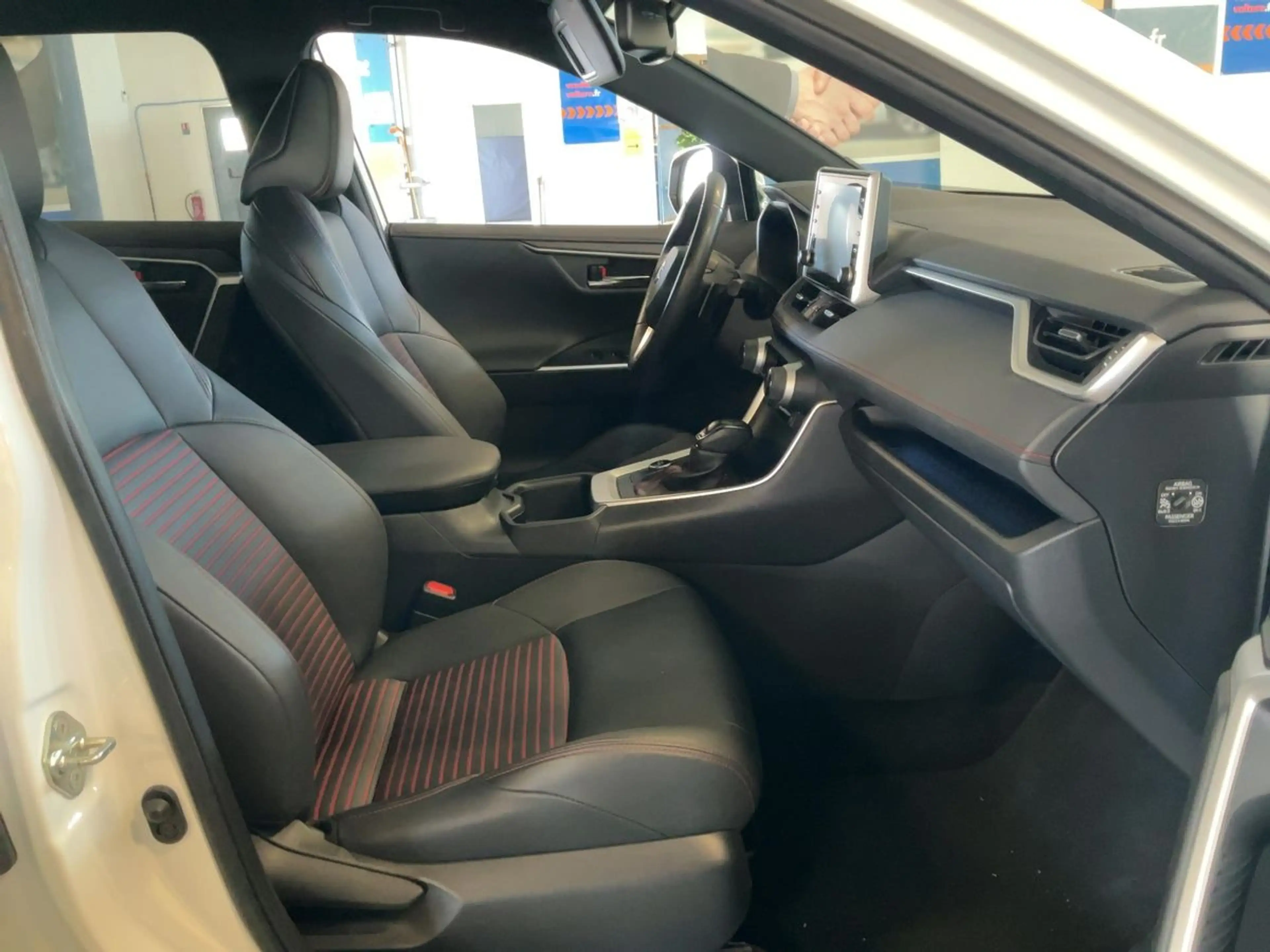 Suzuki Across 2.5 PLUG-IN HYBRID STYLE Trekhaak | Stuurverwarmin — photo 7
