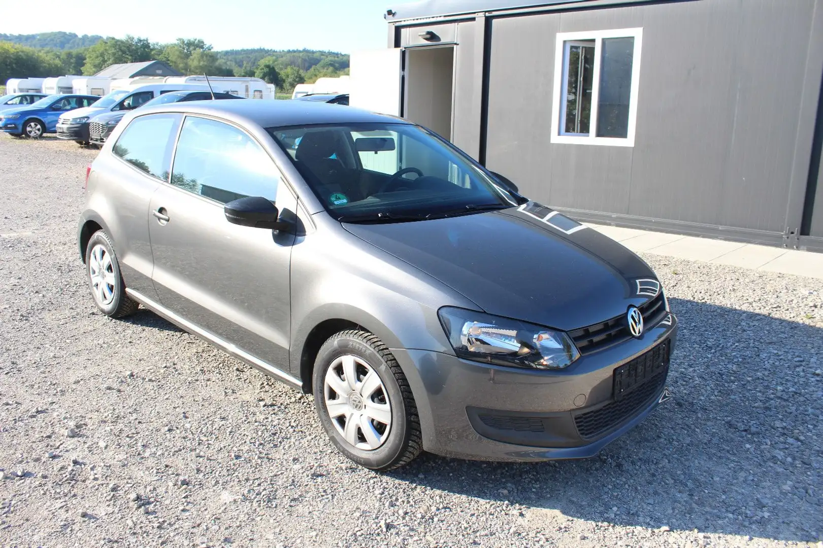 Volkswagen Polo V Trendline Gris - 1