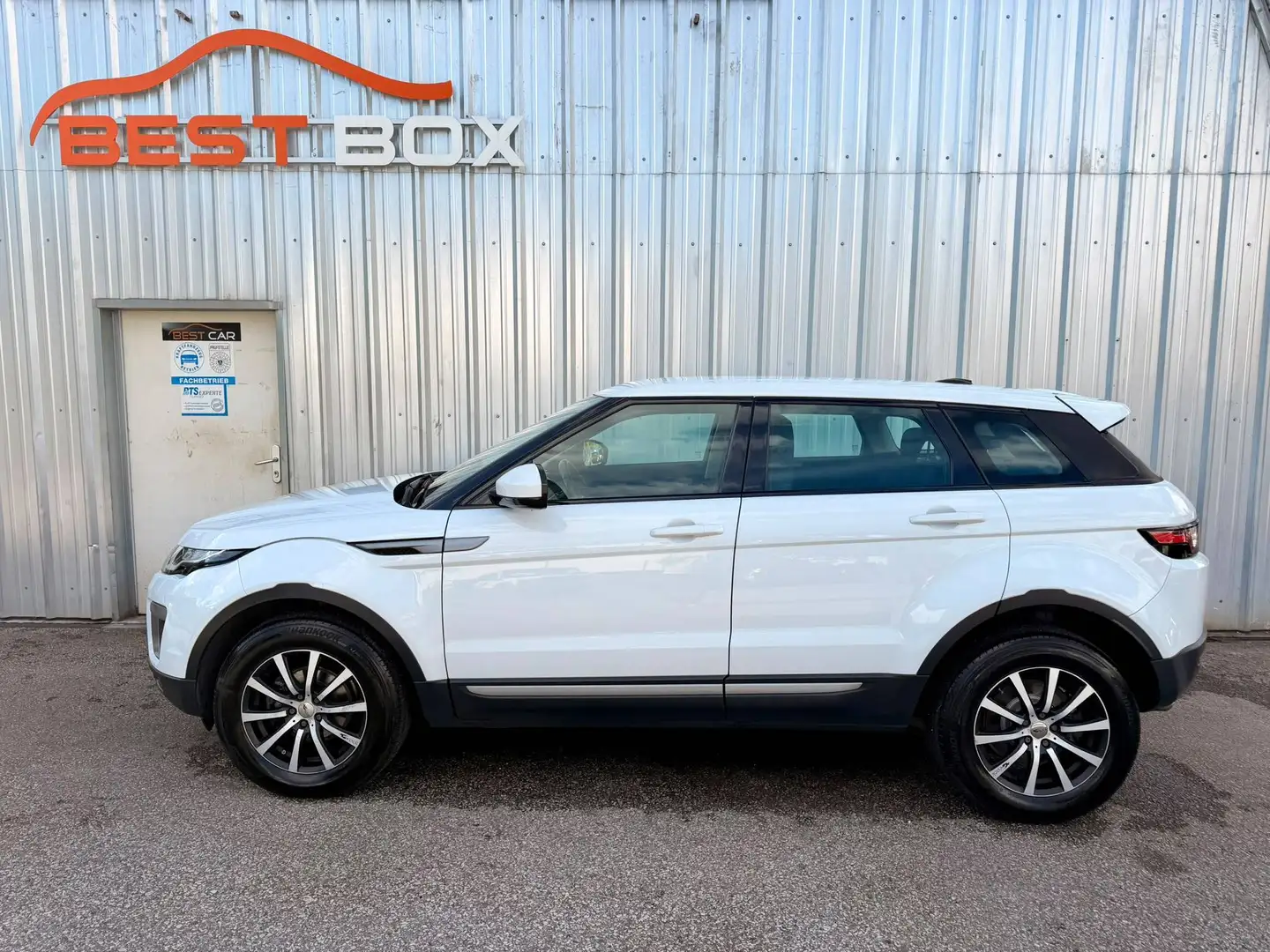 Land Rover Range Rover Evoque Pure Weiß - 2