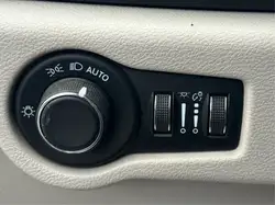 Chrysler Grand Caravan 2023 — фото 16