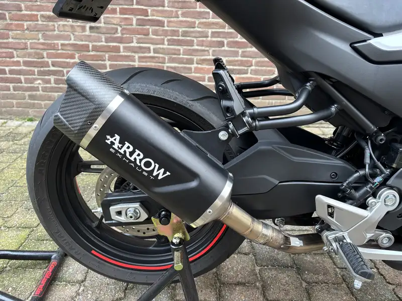 CFMOTO 450 NK - foto 5