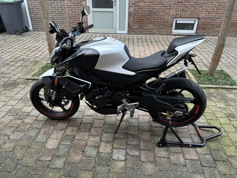 CFMOTO 450 NK - foto 7