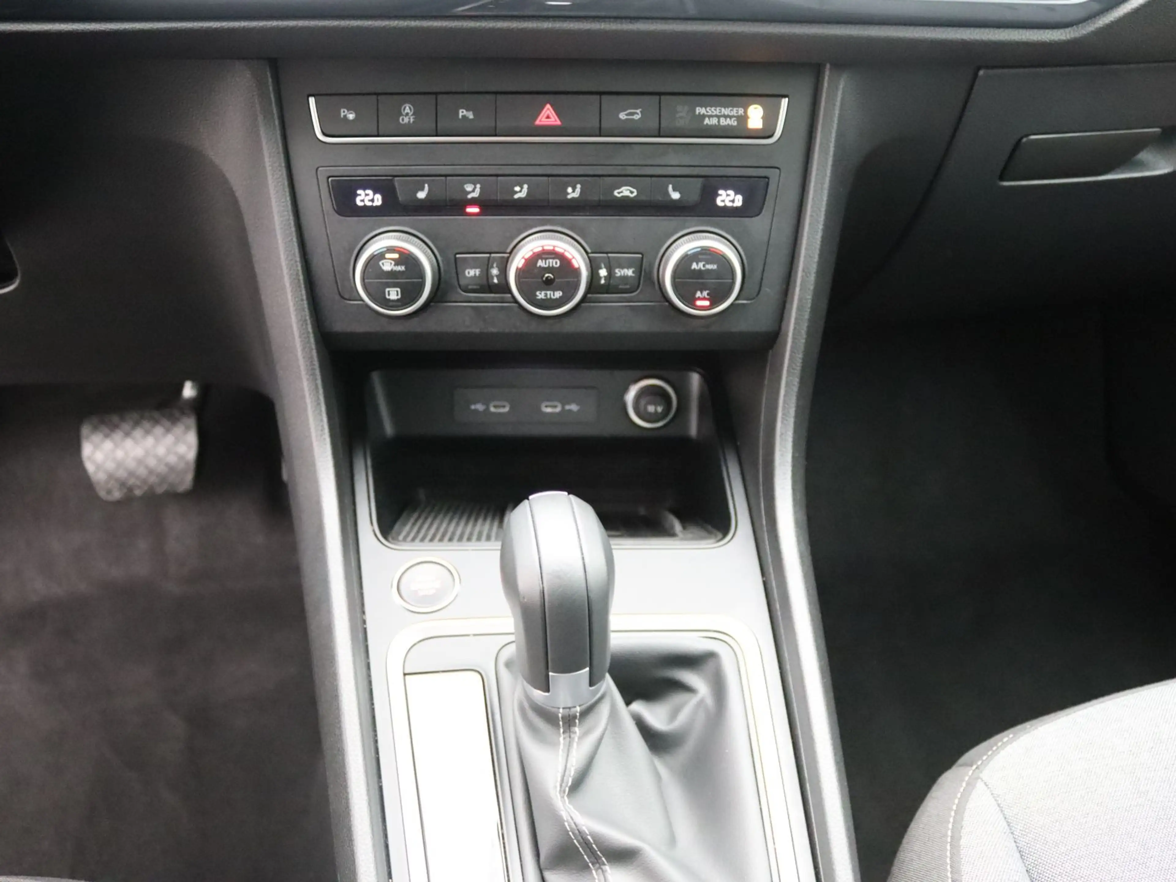 SEAT Ateca Style 1.5TSI DSG / Navi, CarPlay, LED, ACC — photo 14
