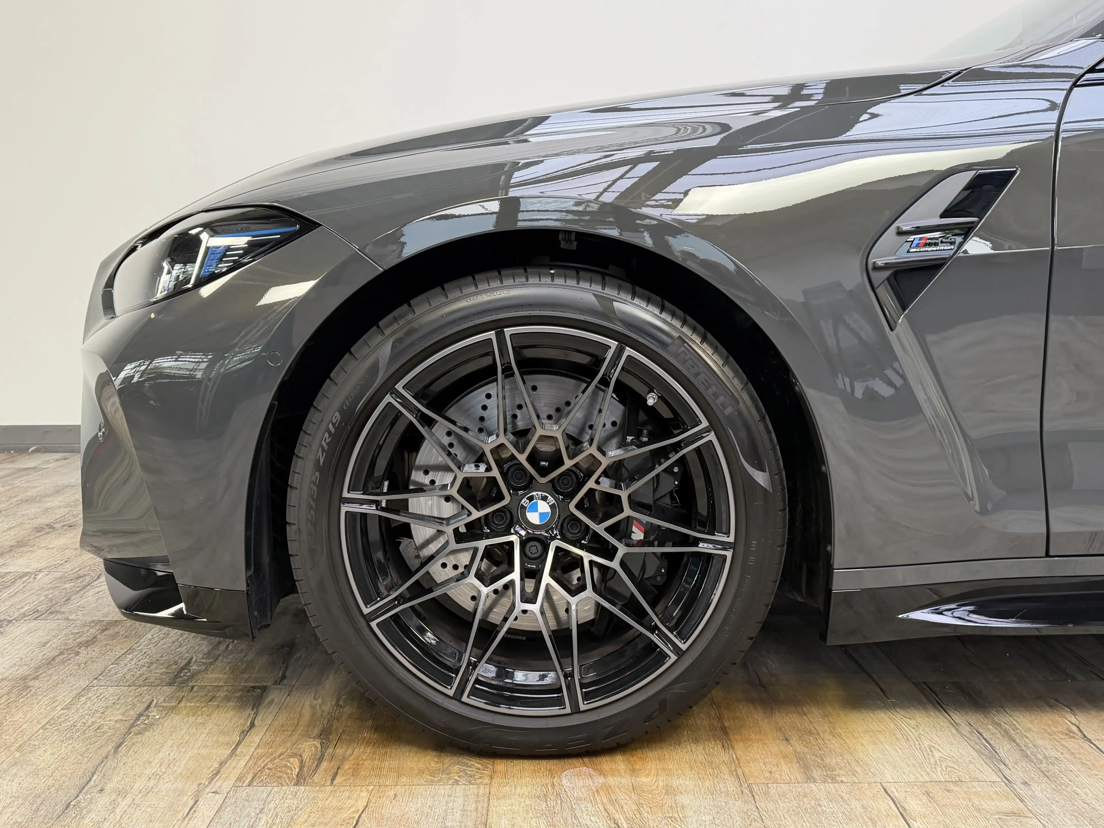 BMW M4 xDrive Comp. Cab. Sitzlüftung ACC 360° Carbon — photo 35