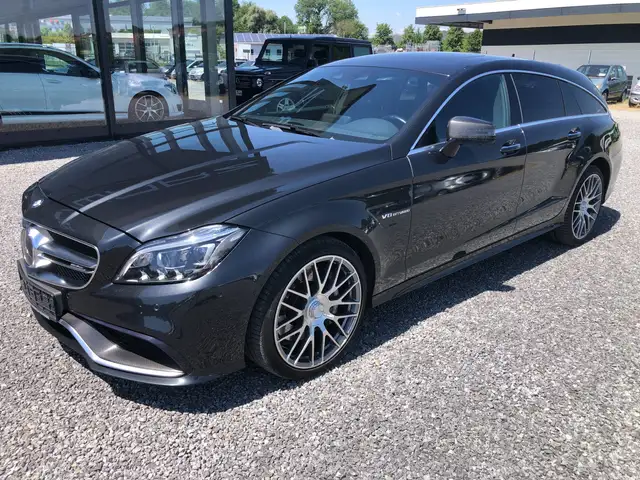 Mercedes-Benz CLS 63 AMG 4MATIC Shooting Brake*Exterieur-Paket Carbon*2.Hand*