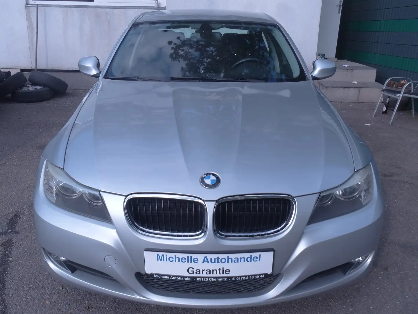 BMW 318 318i Grau - 2