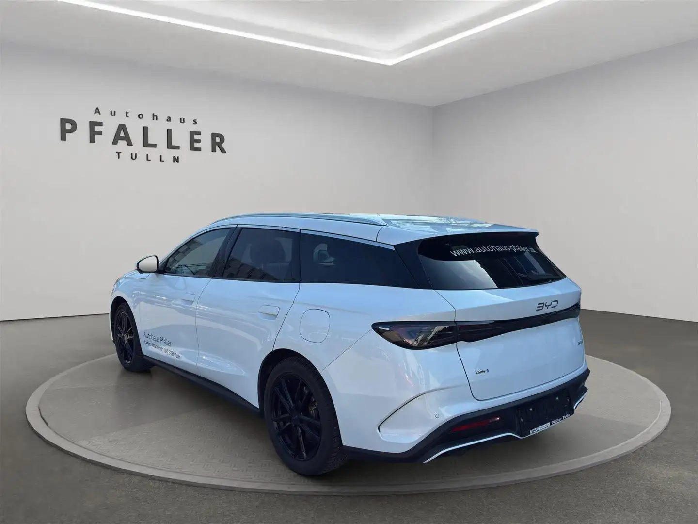 BYD Seal 6 DM-i Comfort 19kWh Weiß - 2