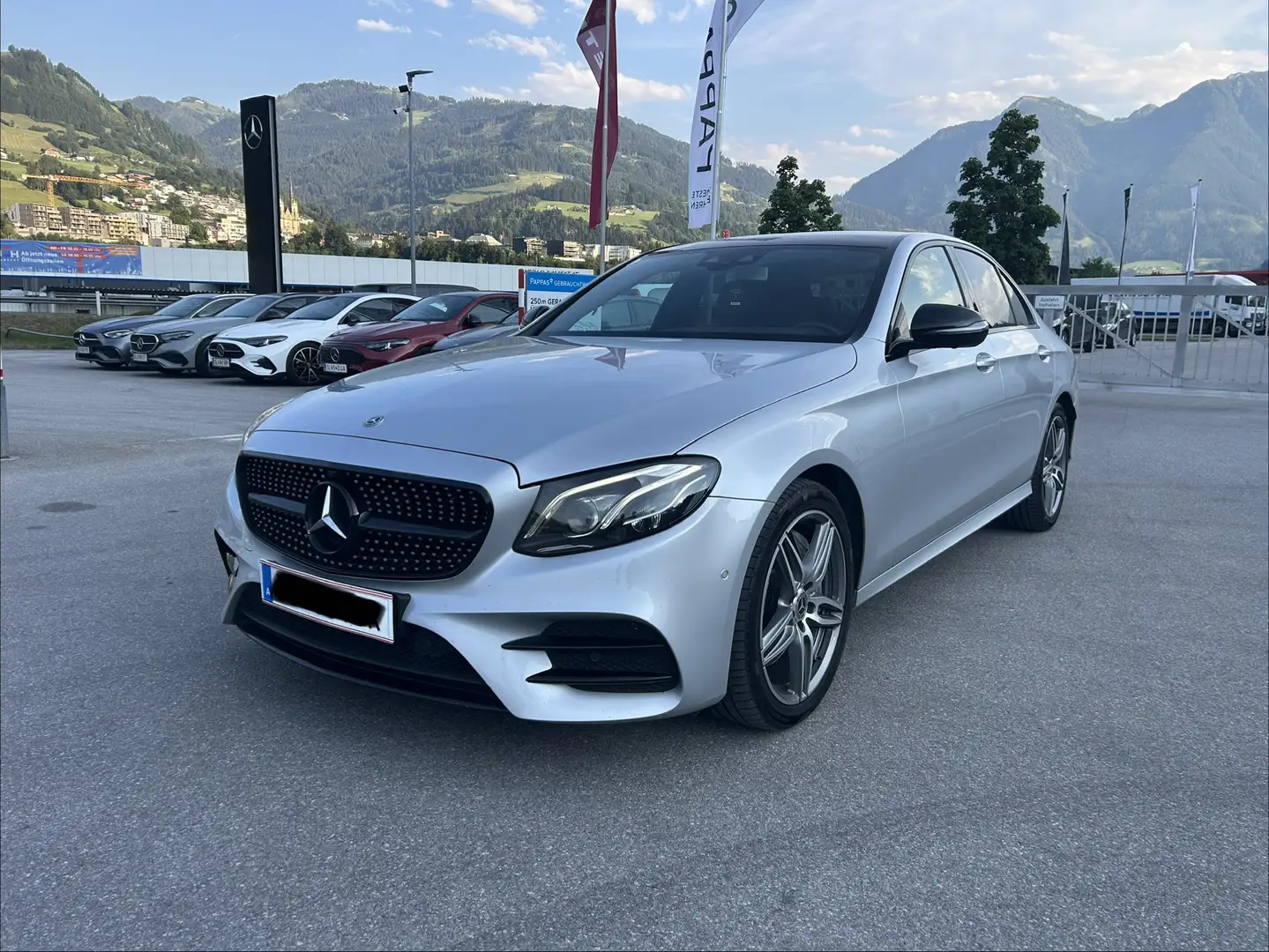 Mercedes-Benz E 400 d 4MATIC AMG-Line - Widescreen / Multibeam / 360Ka Silber - 1