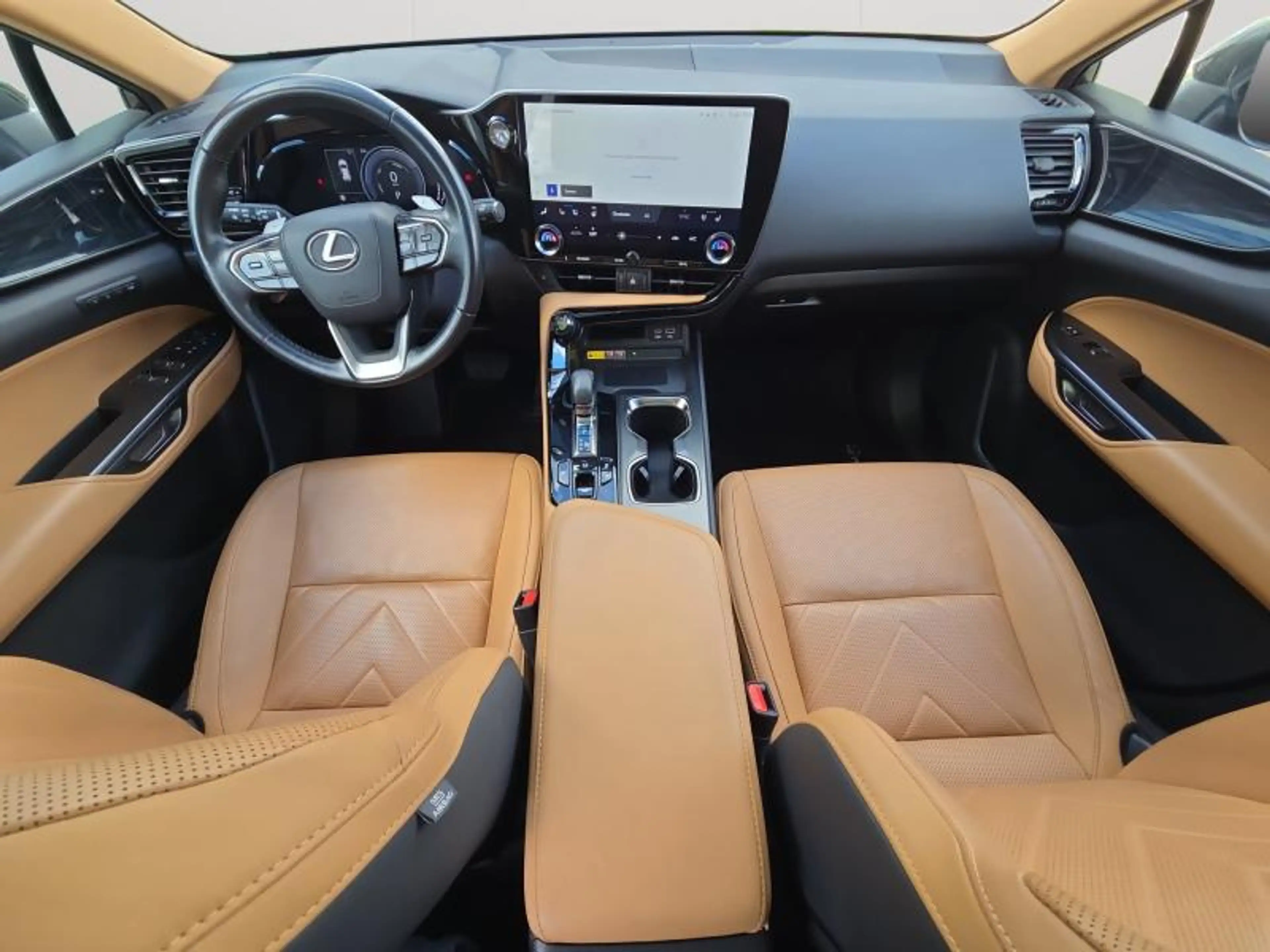 Lexus NX 350h 350h — photo 3