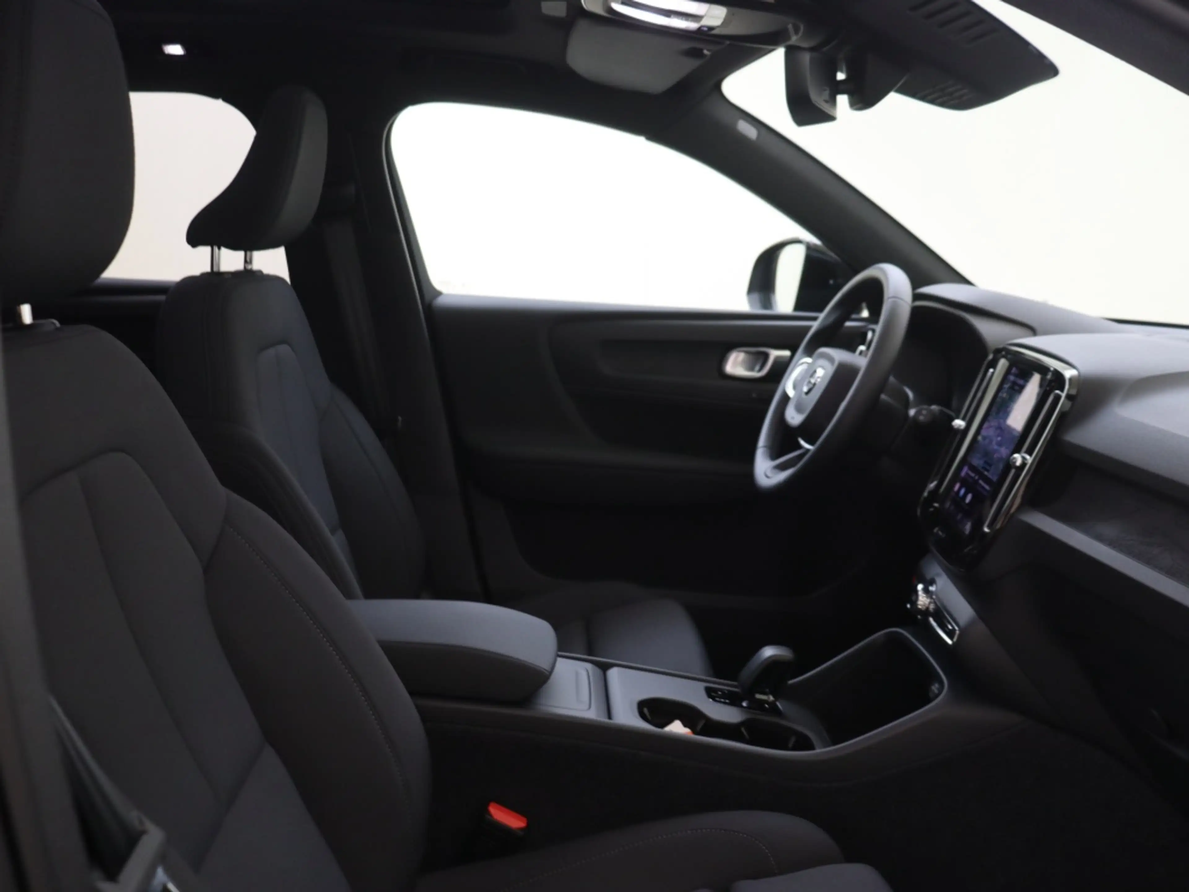 Volvo EX40 Extend. Plus Black Ed. 82kWh — photo 13