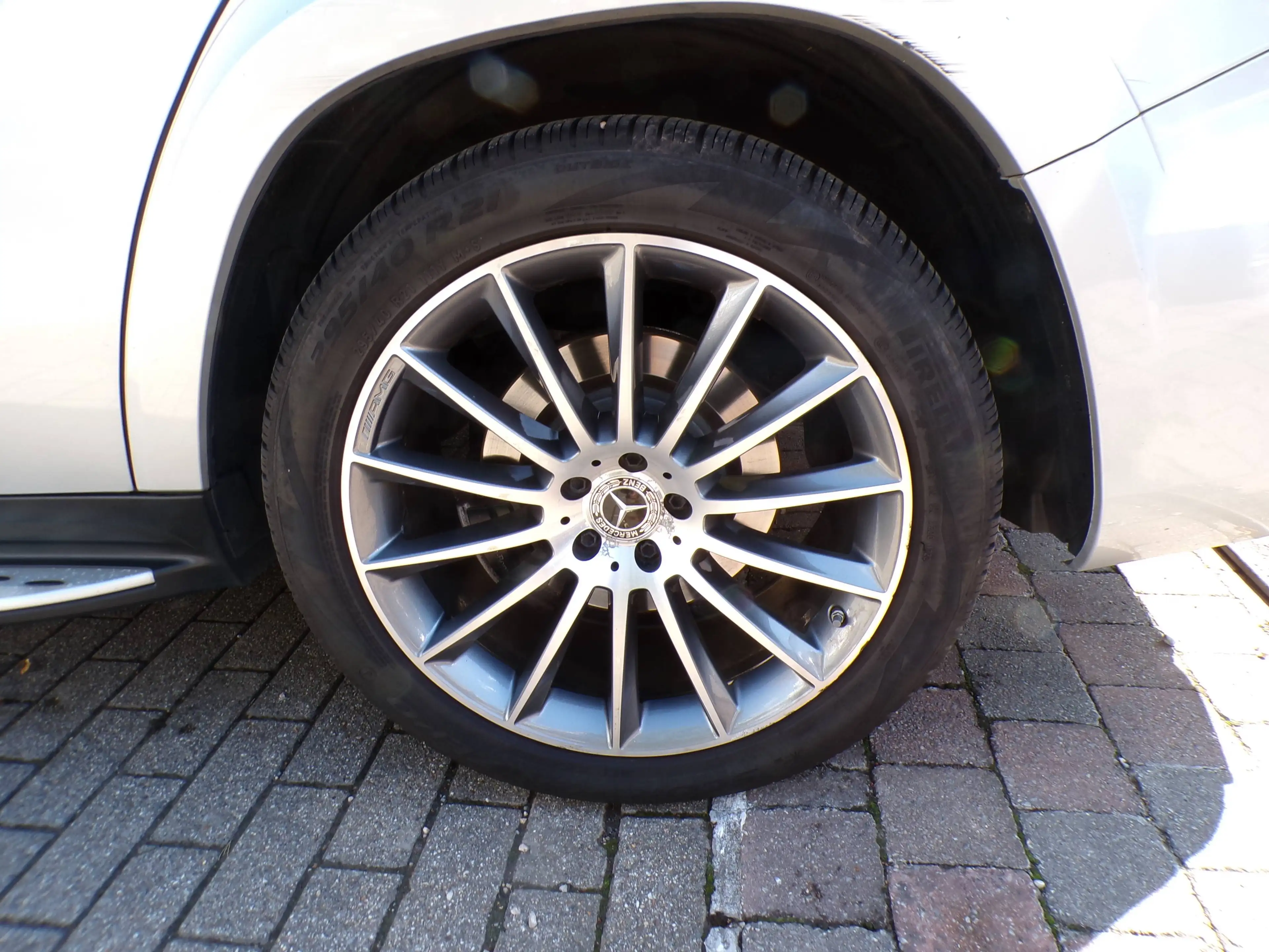 Mercedes-Benz GLS 350 d 4-Matic AMG Night Pack 7plaats 1ste eigenaar — photo 9