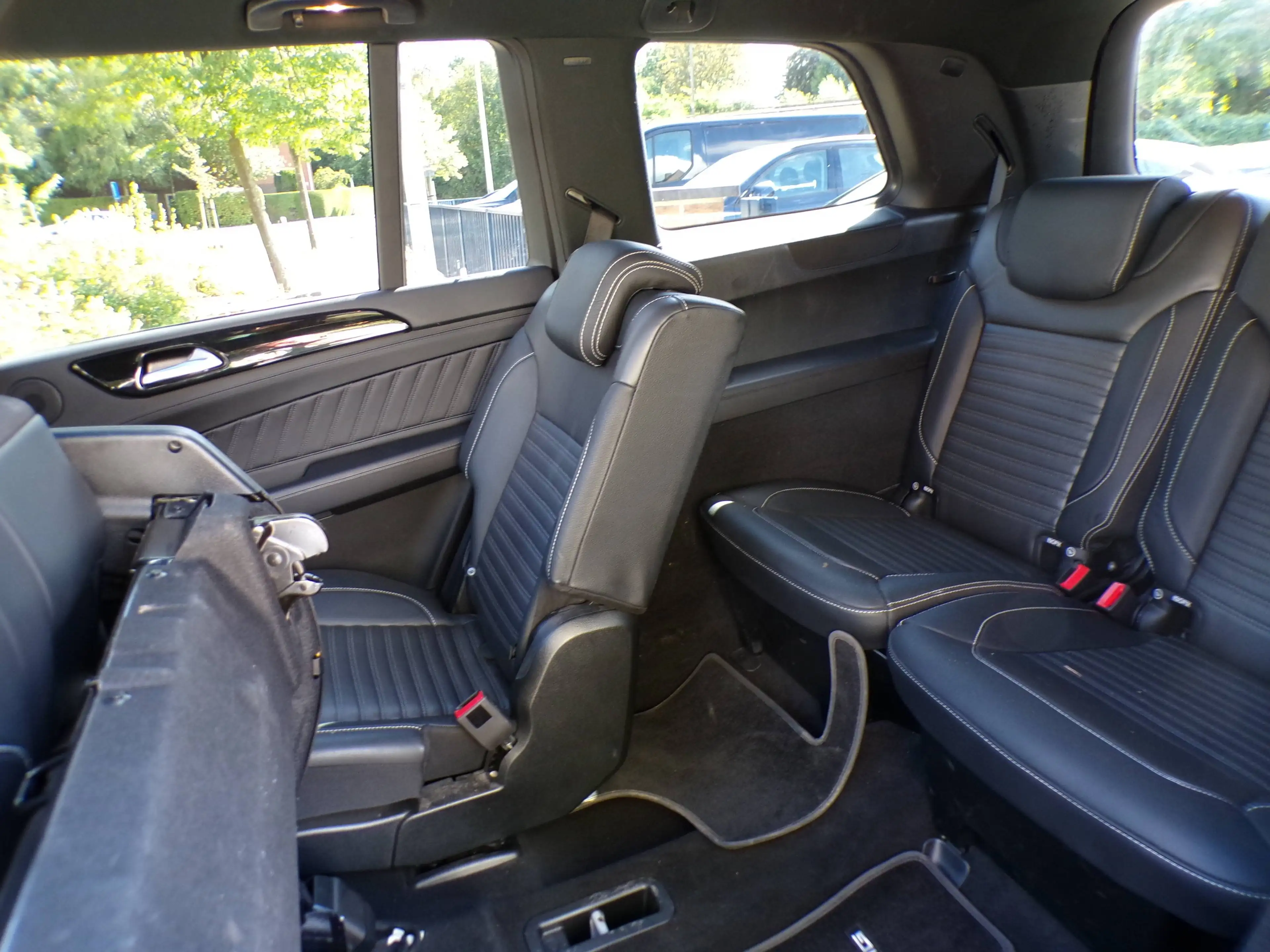 Mercedes-Benz GLS 350 d 4-Matic AMG Night Pack 7plaats 1ste eigenaar — photo 14