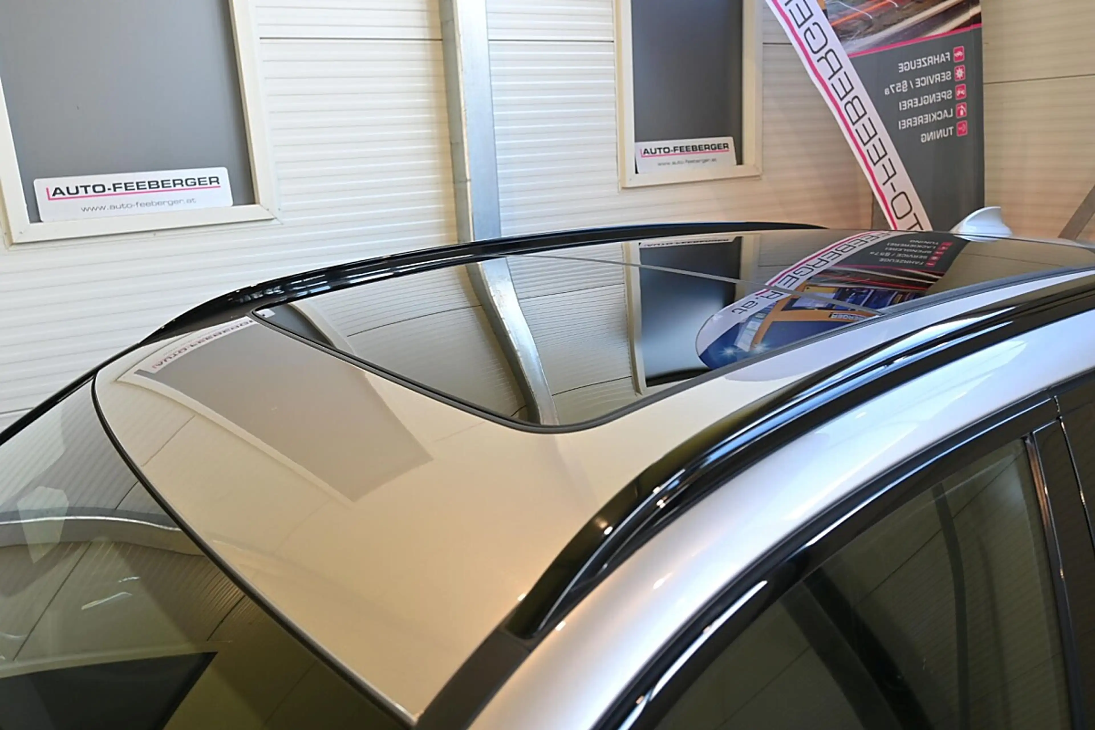 BMW iX3 M Sport; ACC, Pano, Leder, Sitzhzg, Laserlicht — photo 9