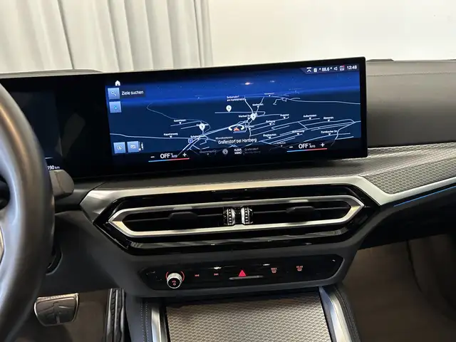BMW I4 view 12