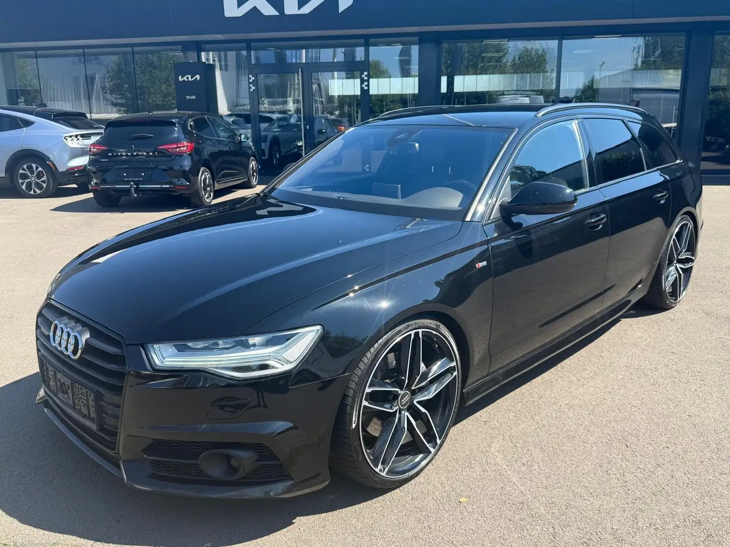 Audi A6 Avant 3,0 TDI clean Diesel Quattro S-tronic Schwarz - 1