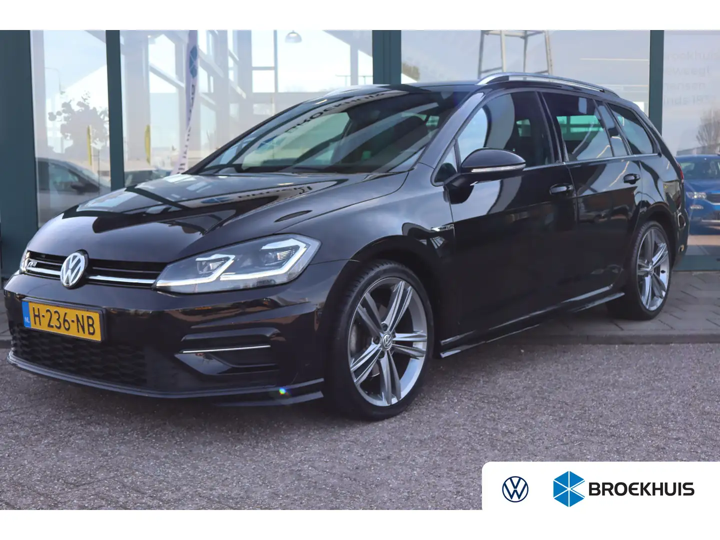 Volkswagen Golf Variant 1.5 TSI 150PK 7-DSG Highline Business R | Trekhaak Black - 1