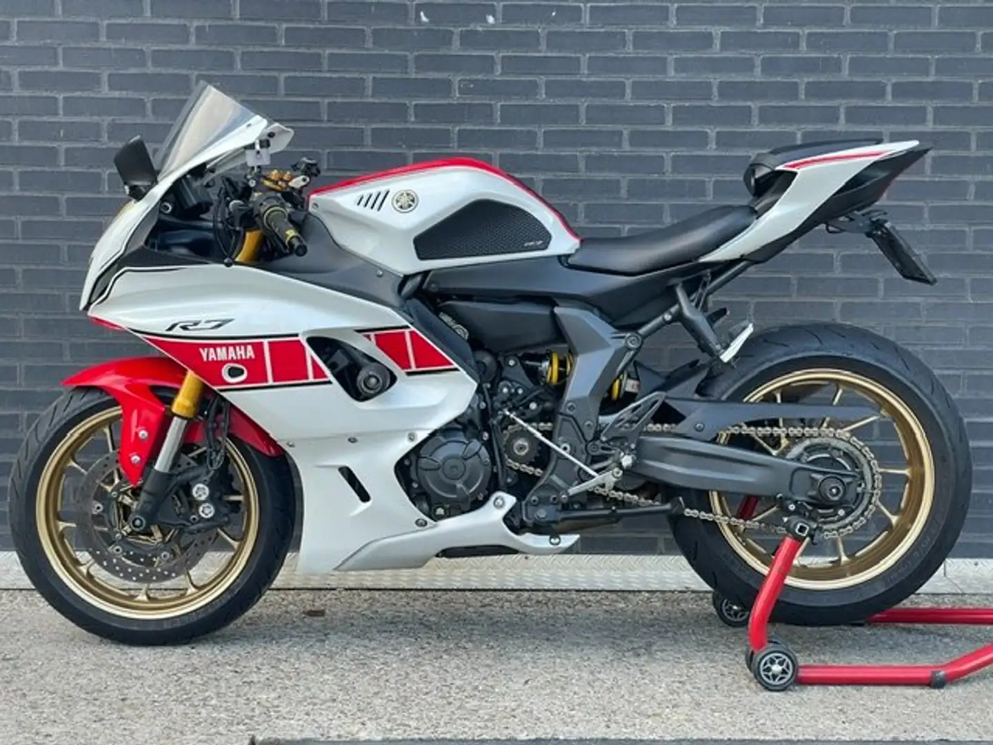 Yamaha YZF-R7 Anniversary Edition Alb - 2