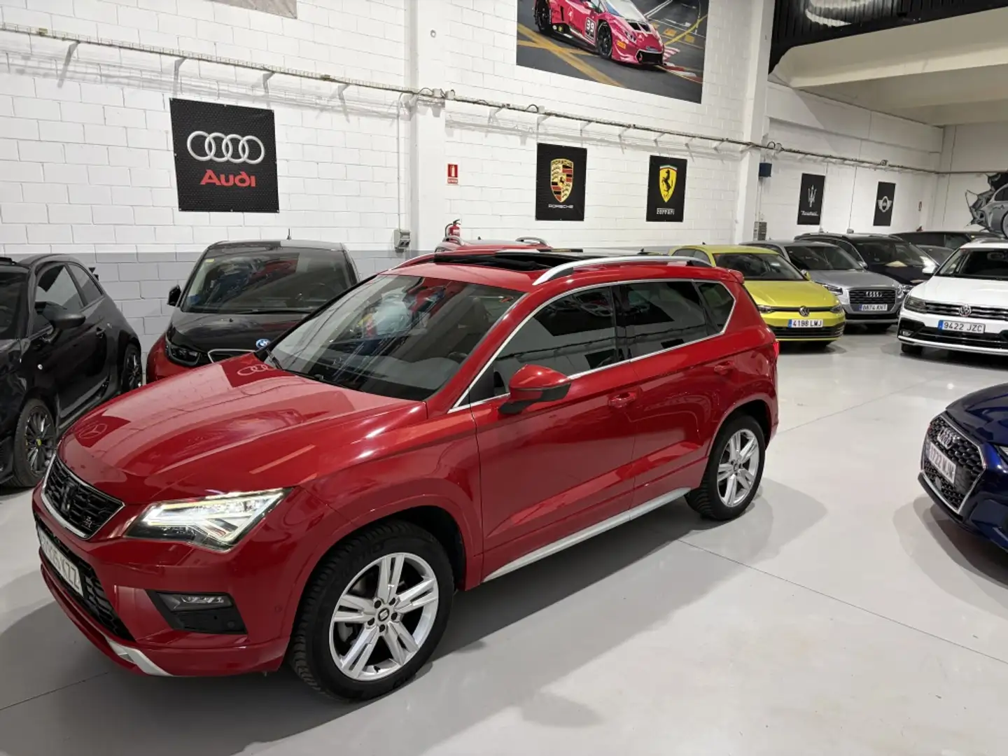 SEAT Ateca 2.0TDI CR S&S FR 150 Rojo - 2