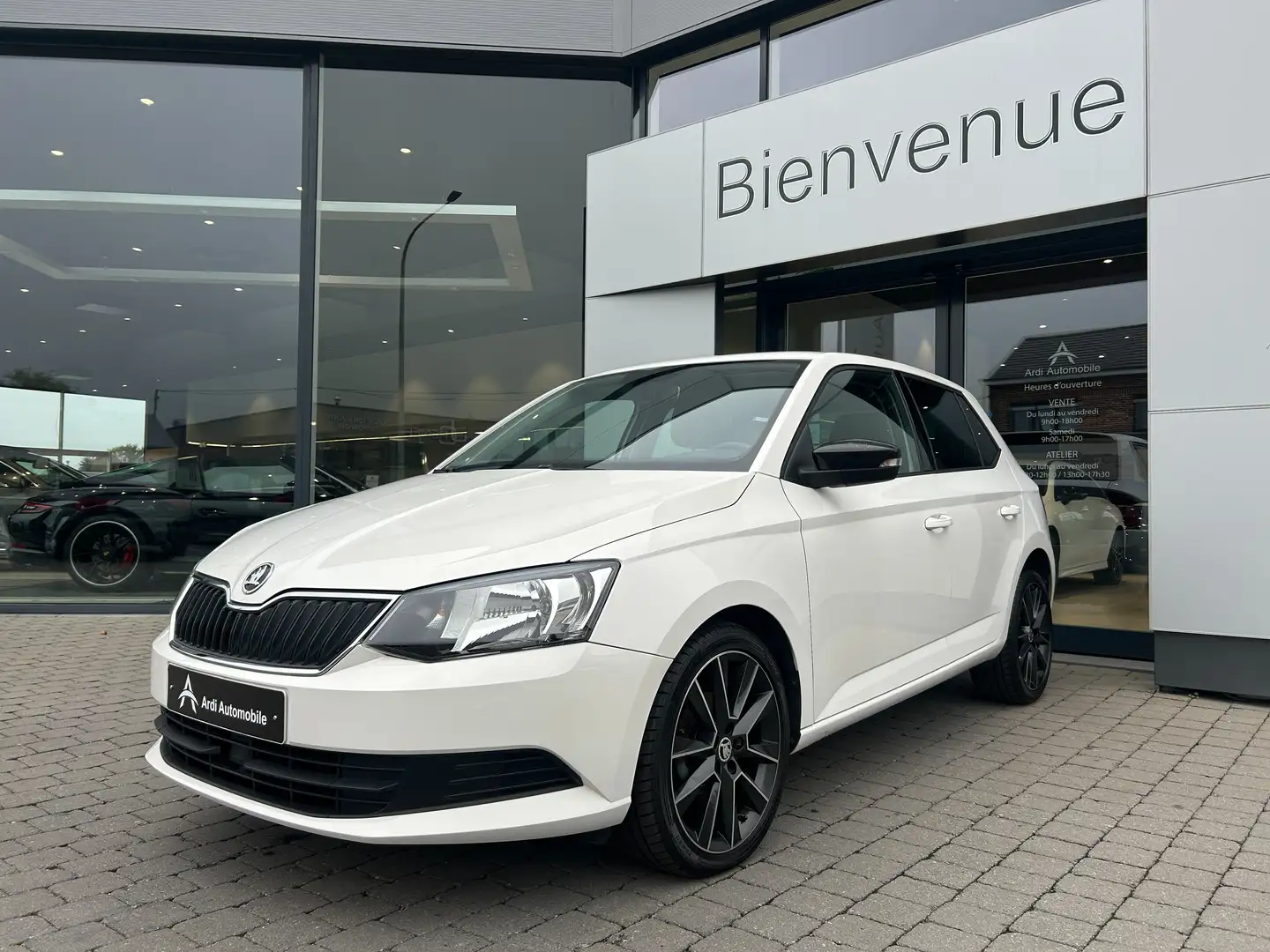 Skoda Fabia 1.2 TSI *GARANTIE 12 MOIS*AIRCO* Blanc - 1