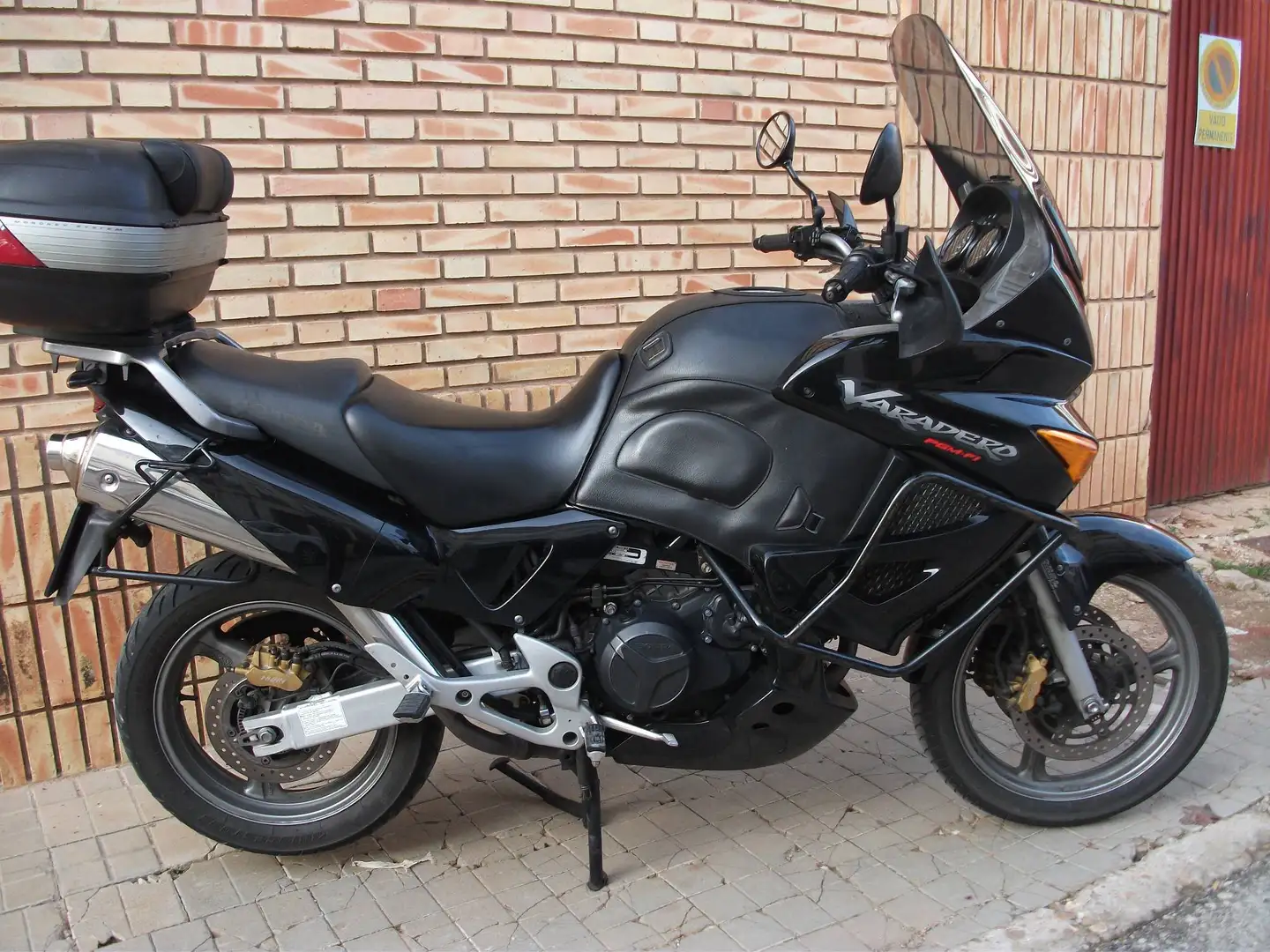 Honda Varadero XL 1000 VA'06 Negro - 1