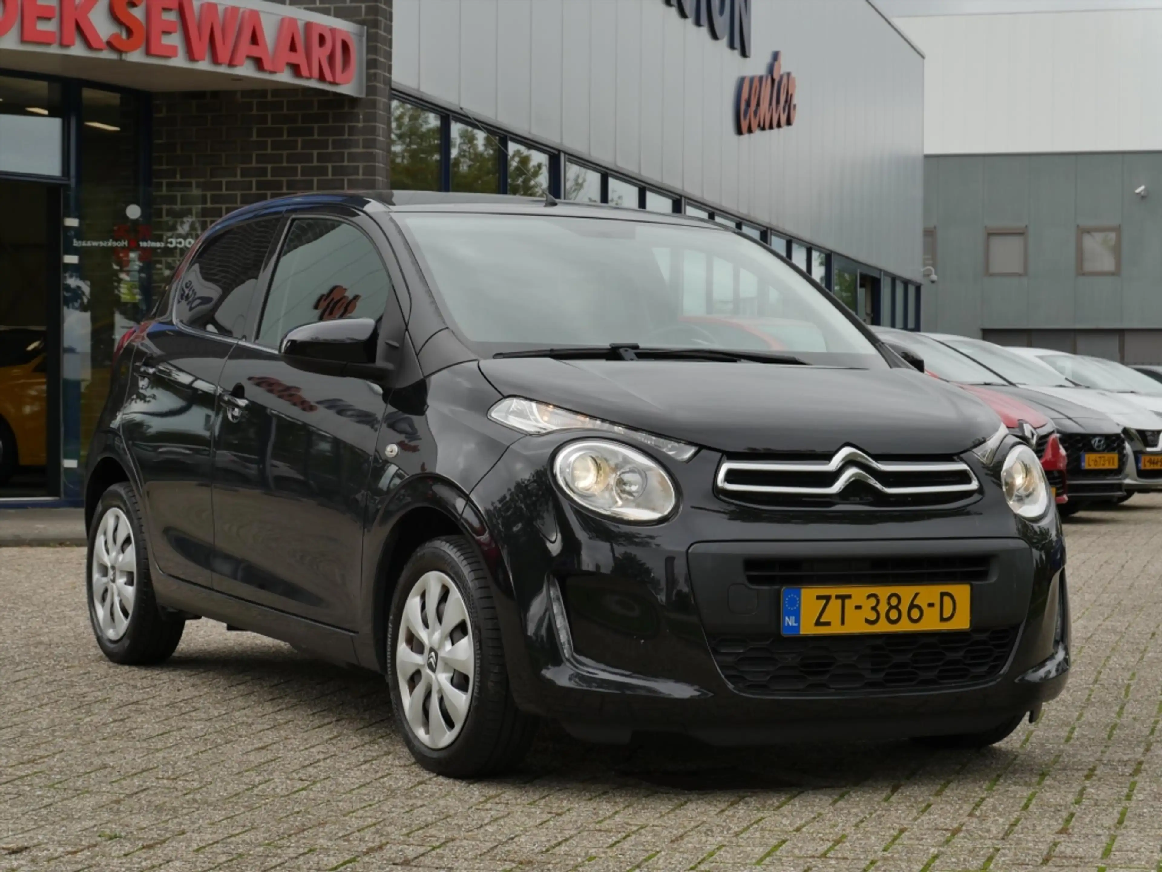 Citroen C1 1.0 VTi 72PK S&S 5D Comfort | Pack Look | Airco | — photo 8
