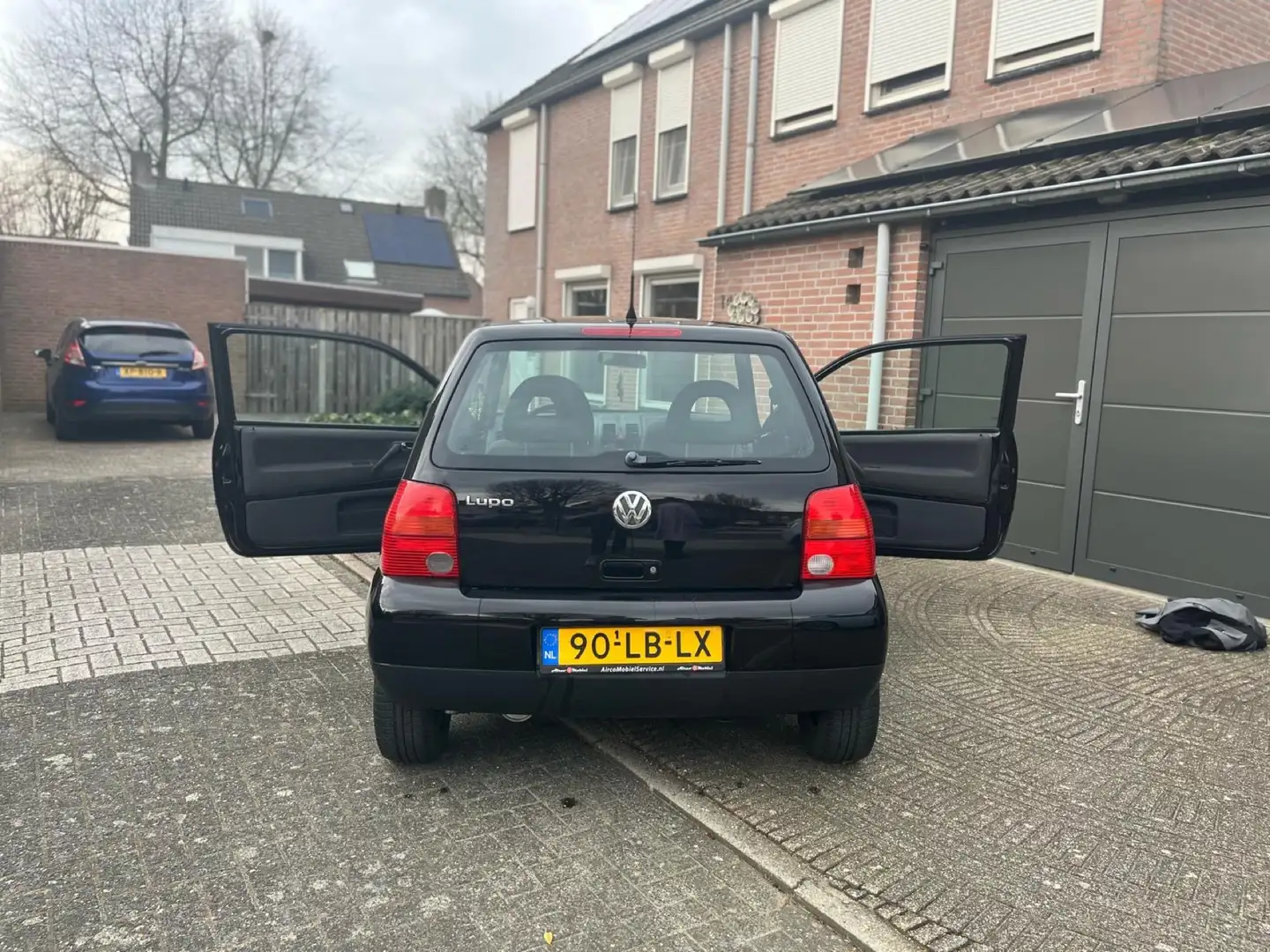 Volkswagen Lupo 1.4 Zwart - 1