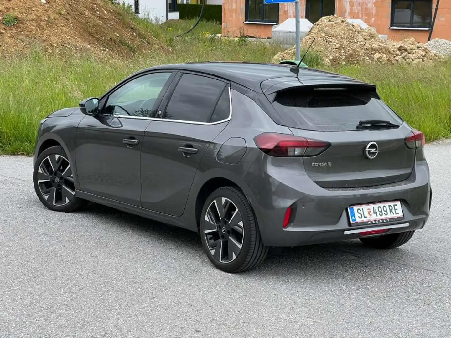 Opel Corsa Corsa-e 50kWh e-First Edition e-First Edition Grau - 2