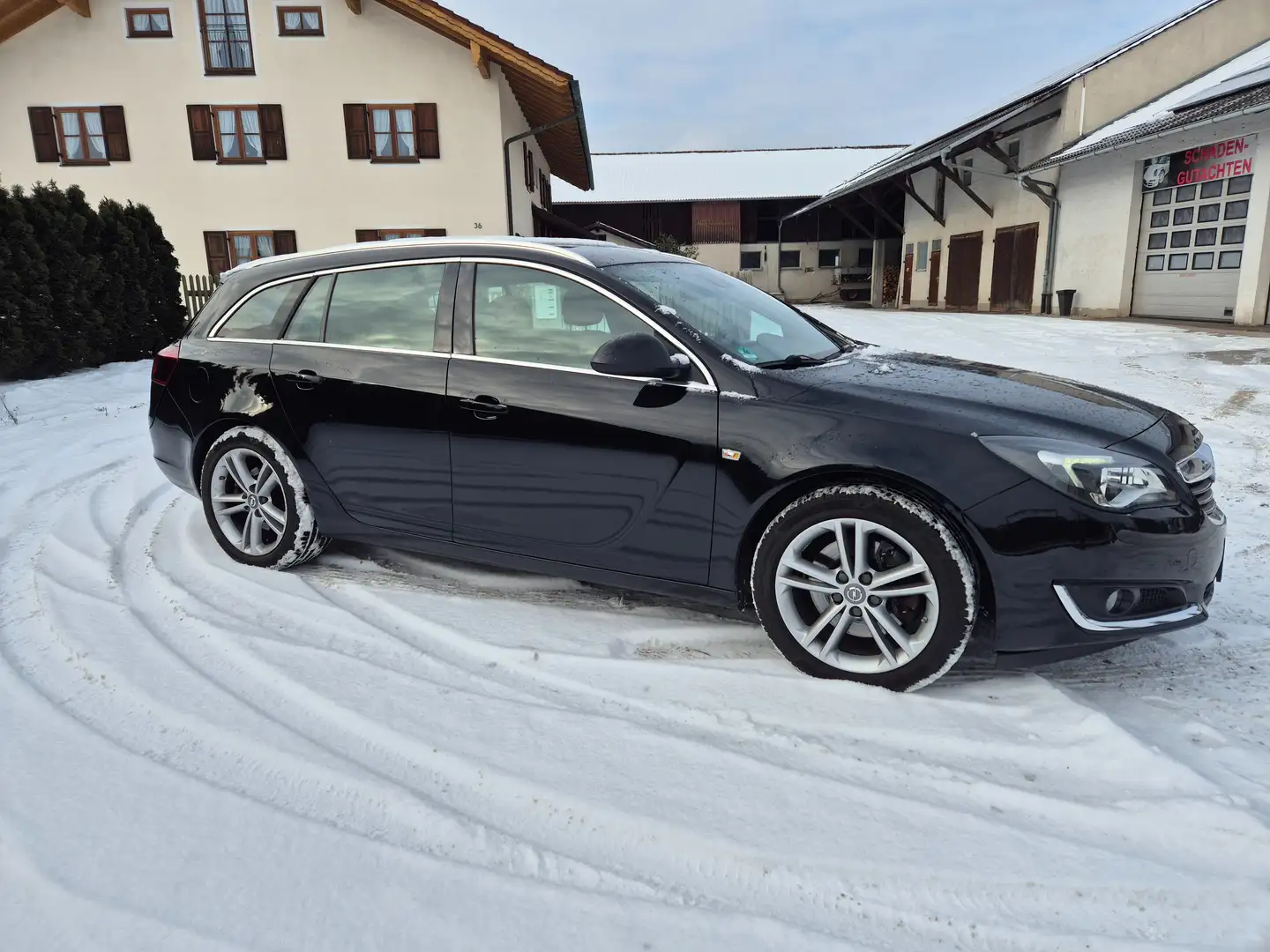 Opel Insignia Sports Tourer Innovation 4x4 *OPC-1.Hand* Noir - 2