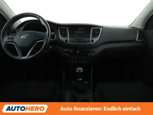 Hyundai Tucson view 12