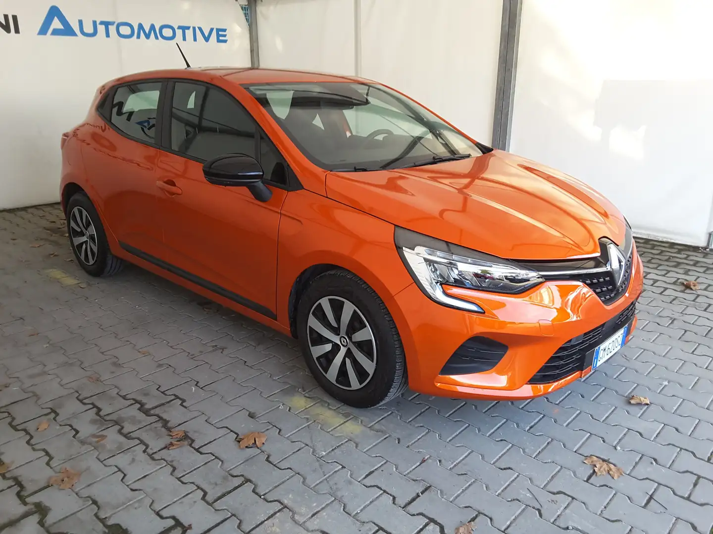 Renault Clio 0.9 TCe 100cv GPL 5 porte Life *solo 28.300 Km* Orange - 2