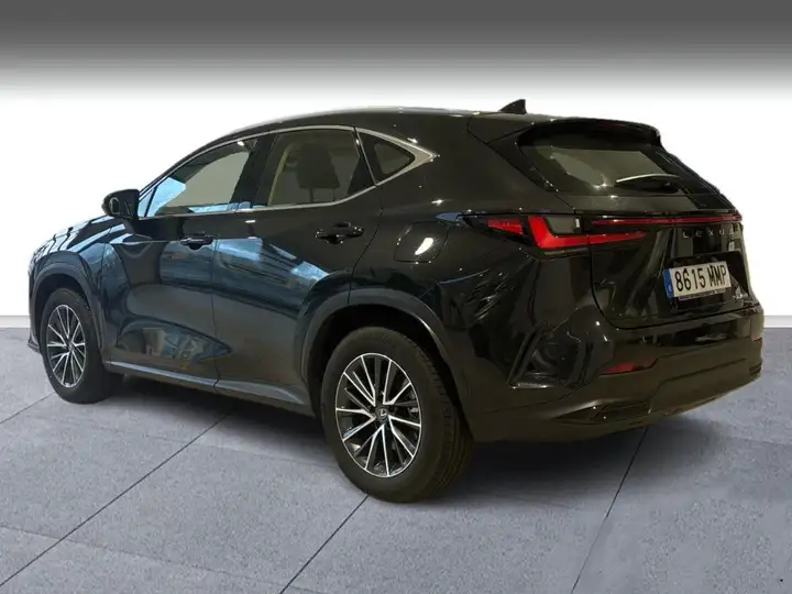 Lexus NX 2024, foto 3