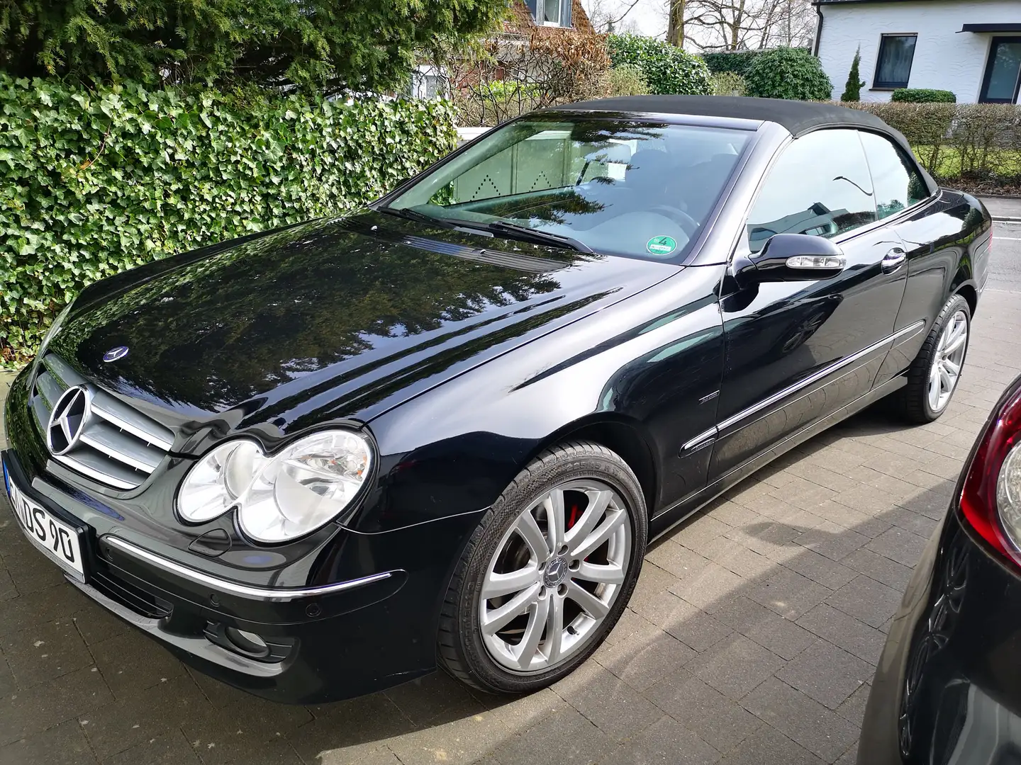 Mercedes-Benz CLK 200 CLK+Cabrio+200+Kompressor+Automatik+Elegance Чёрный - 2