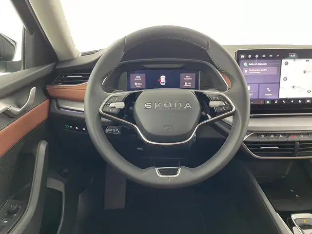 Skoda Octavia view 12