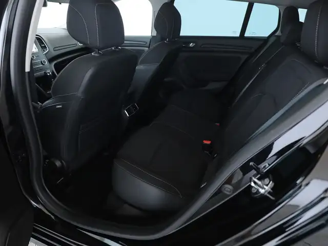 Renault Megane view 11