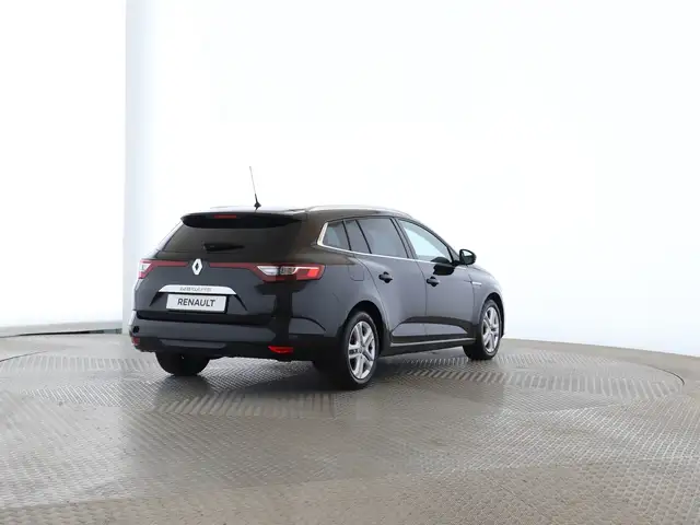 Renault Megane view 4