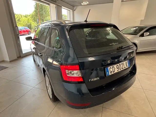 Skoda Fabia view 4
