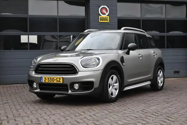 MINI One Countryman Mini 1.5 Salt Automaat