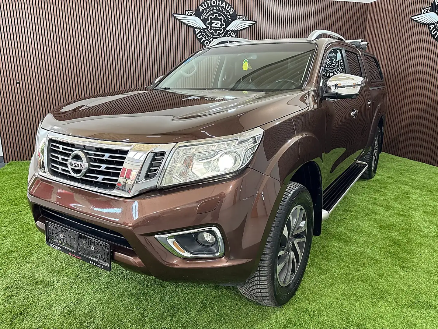 Nissan Navara Navara NP 300 *UNTERBODEN ROSTFREI* *FINANZIERU... Braun - 1