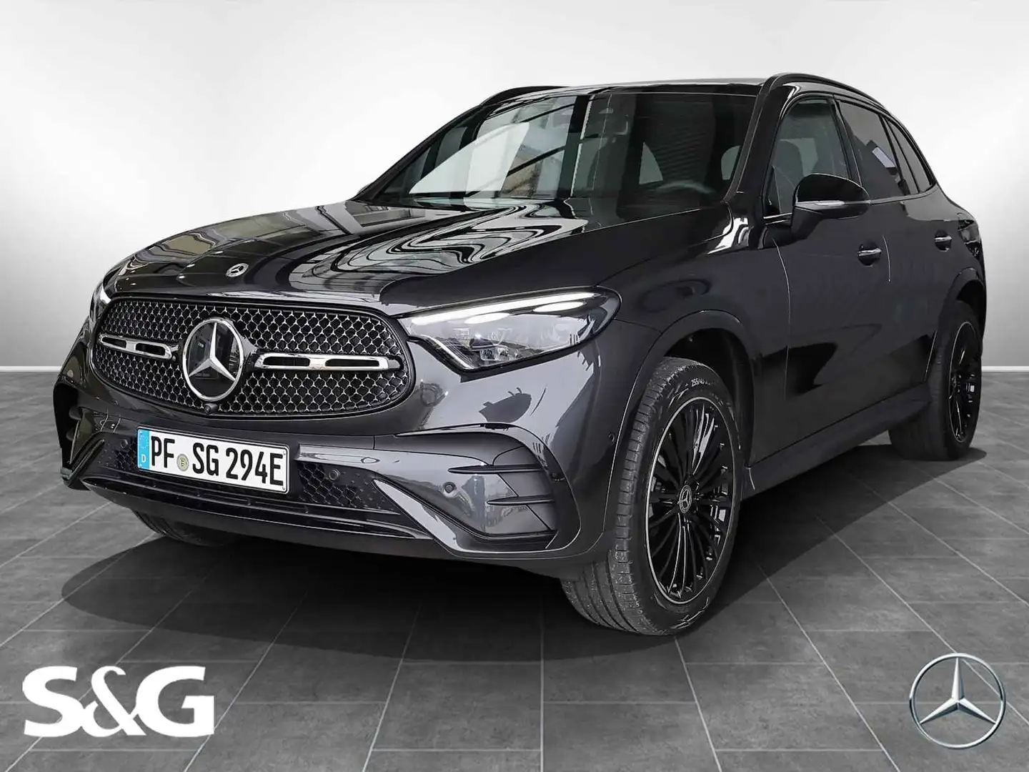 Mercedes-Benz GLC 300 de 4M AMG Standhz.+LED+Pano+AHK+Distron Grau - 1