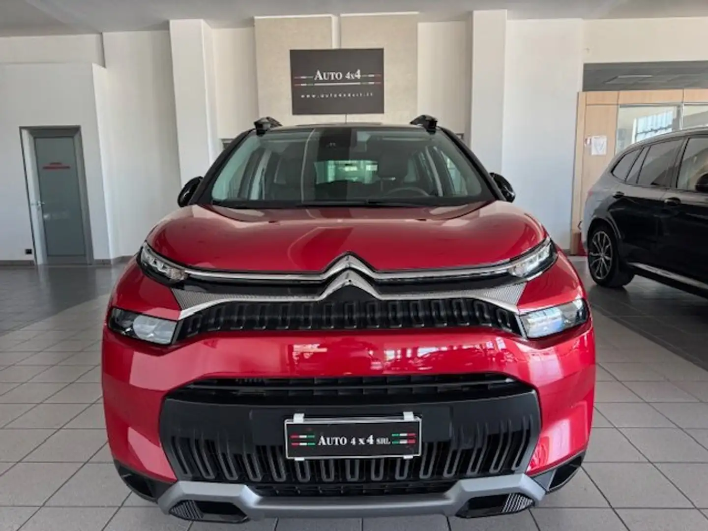 Citroen C3 Aircross C3 Aircross I 1.2 puretech Shine Pack s Rood - 2