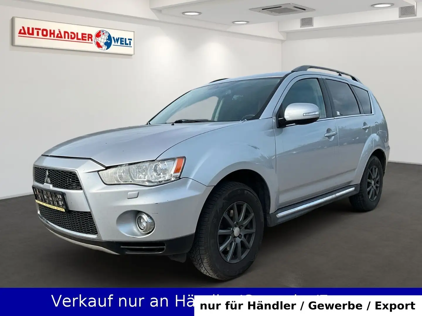 Mitsubishi Outlander 2.2 D 35 Jahre Xenon AHK AAC Navi Argent - 1